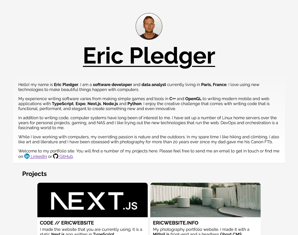 CODE // ERICWEBSITE Screenshot